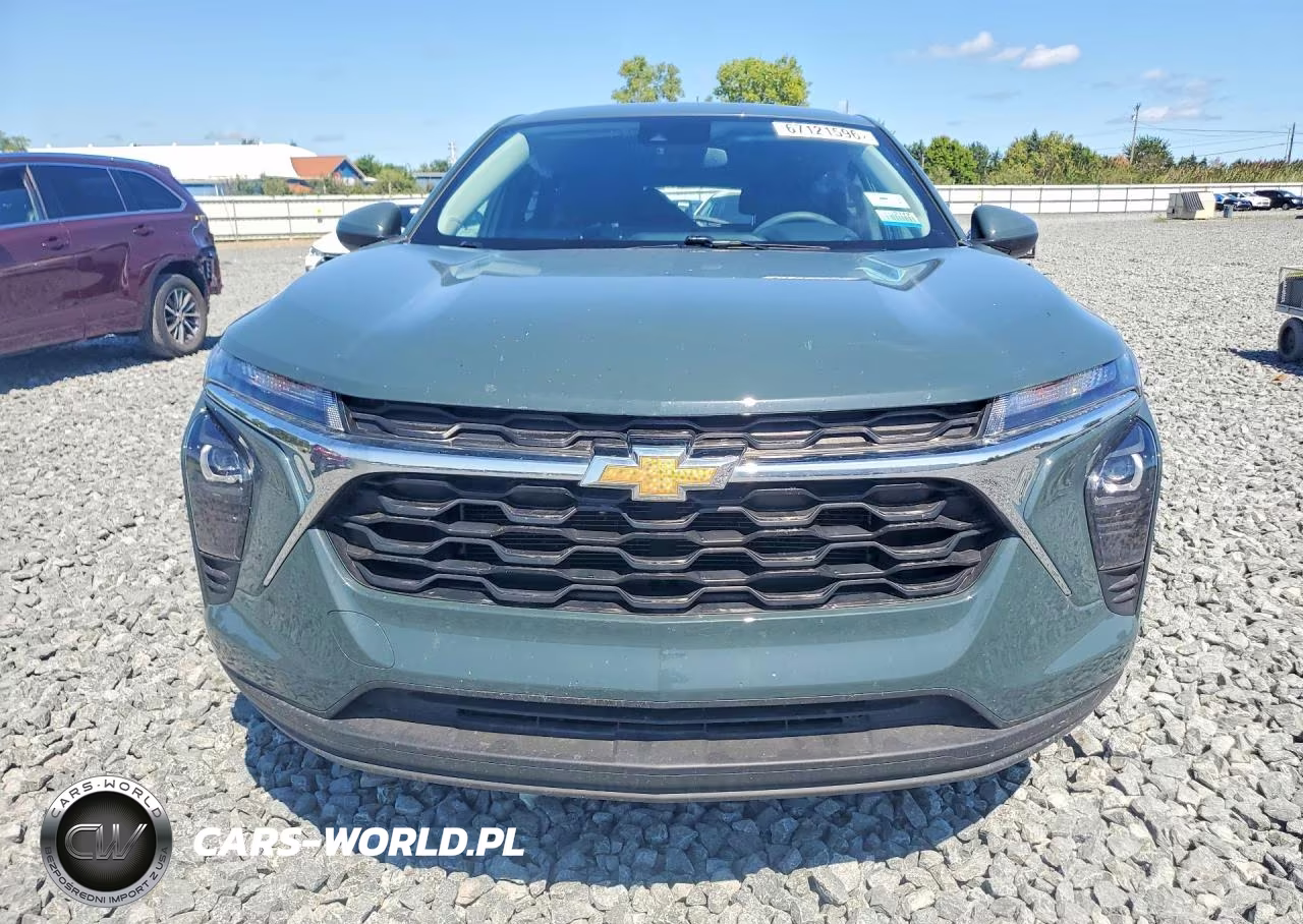 2025 Chevrolet Trax Ls VIN:KL77LFEP2SC156585 - 5
