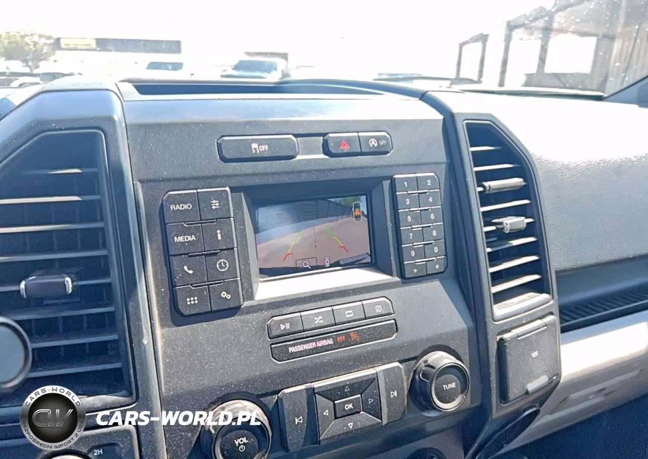 2019 Ford F150 Super Cab VIN:1FTFX1E54KKC54933 - 14