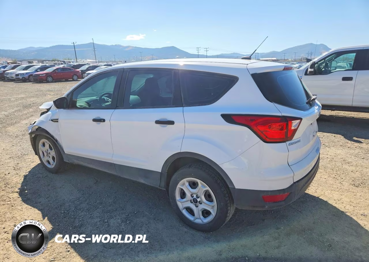 2019 Ford Escape S VIN:1FMCU0F74KUC54114 - 2