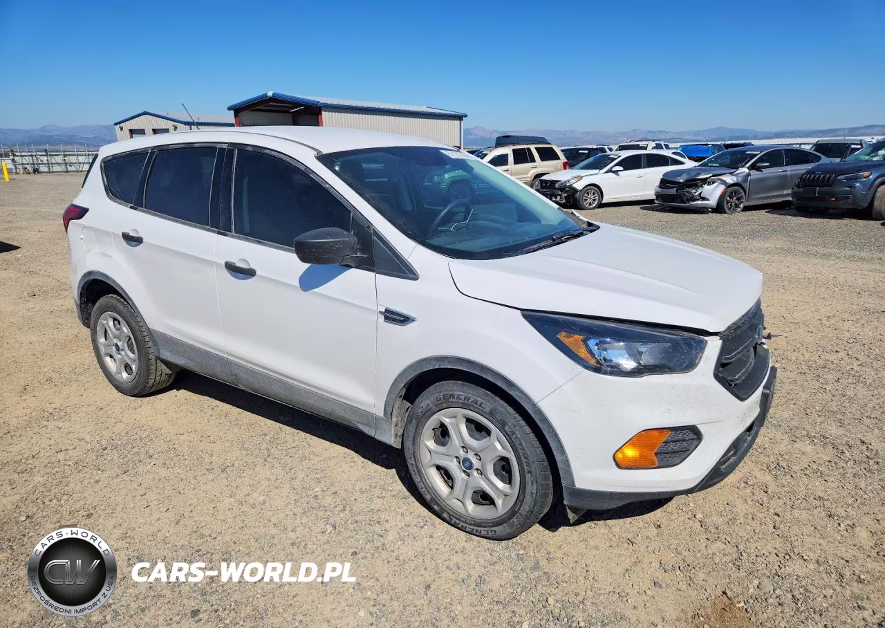 2019 Ford Escape S VIN:1FMCU0F74KUC54114 - 4