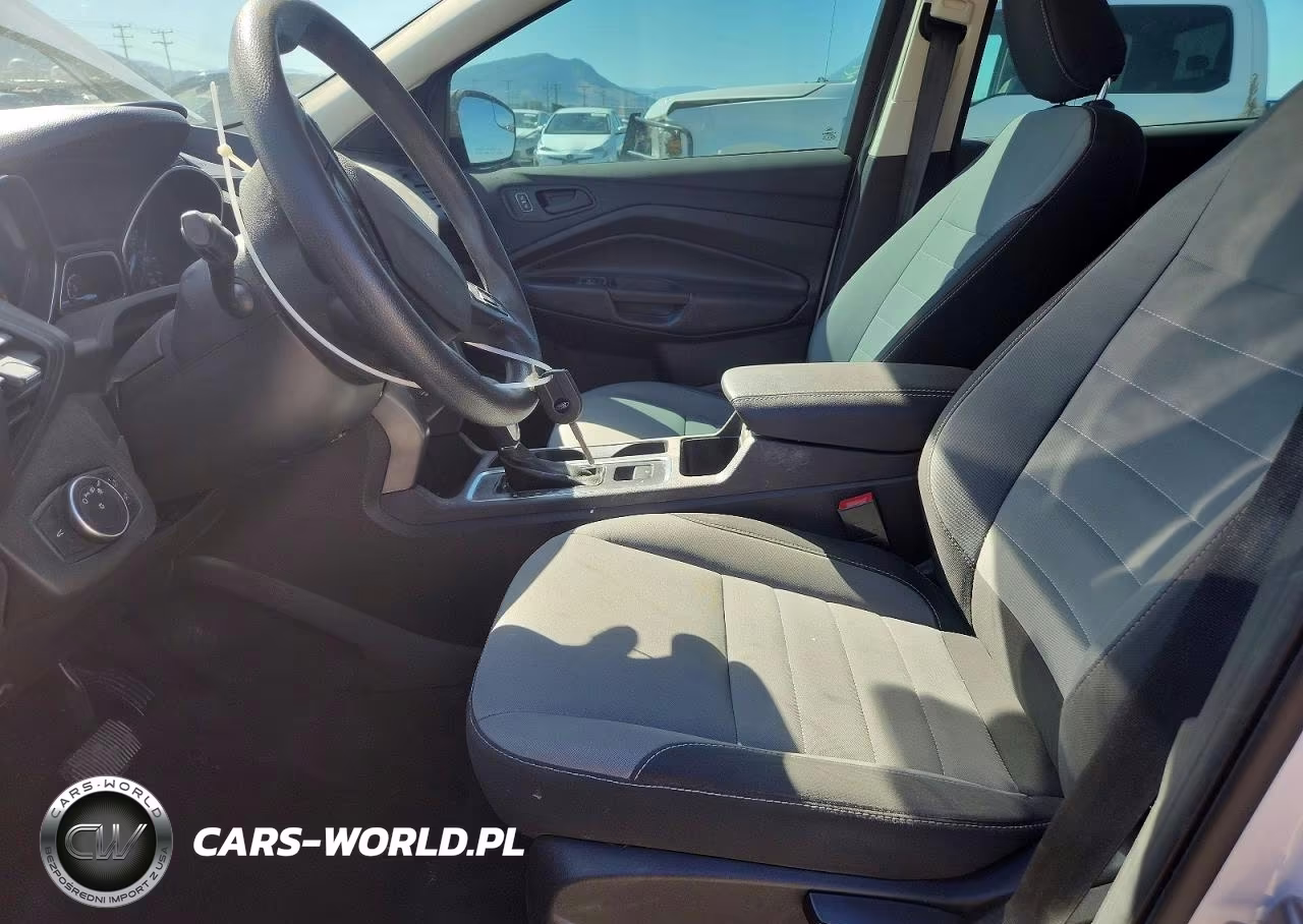 2019 Ford Escape S VIN:1FMCU0F74KUC54114 - 7