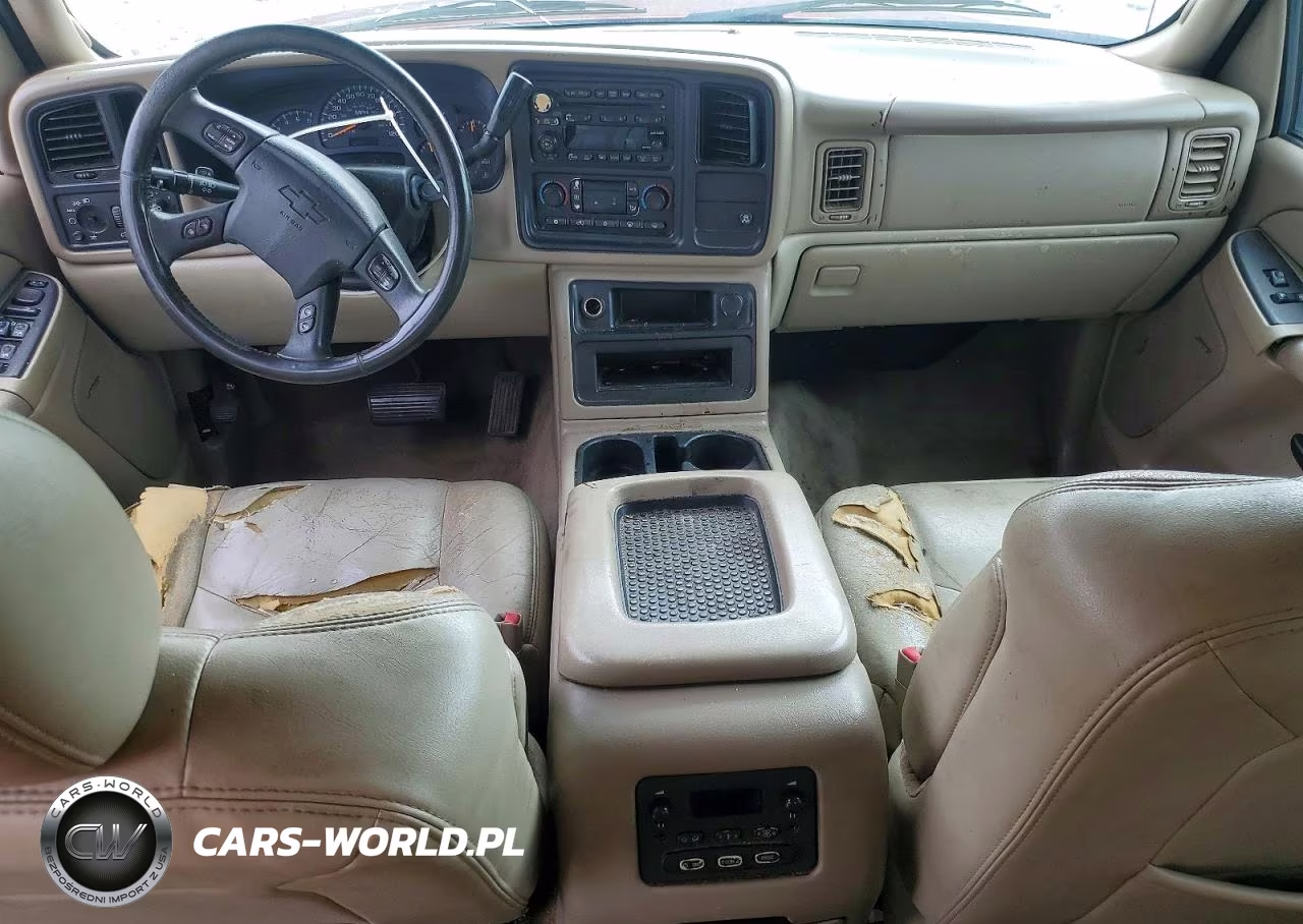 2004 Chevrolet Suburban C1500 VIN:3GNEC16Z44G325686 - 8