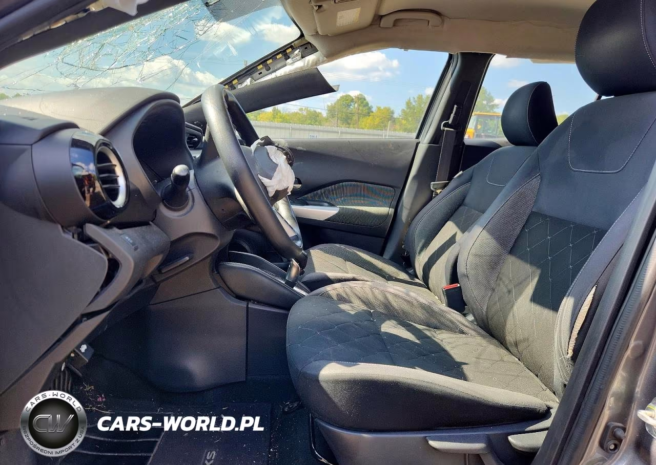 2019 Nissan Kicks Sv VIN:3N1CP5CU2KL541046 - 7