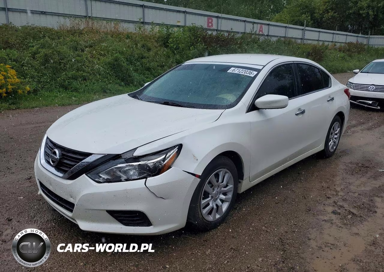 2016 Nissan Altima 2.5 S – zdjęcie 1 z 12