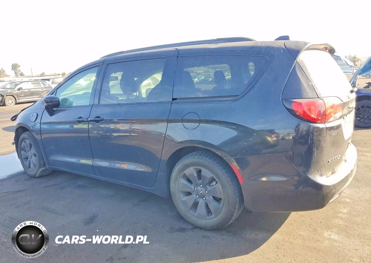 2019 Chrysler Pacifica Hybrid Touring Plus VIN:2C4RC1H77KR532893 - 2