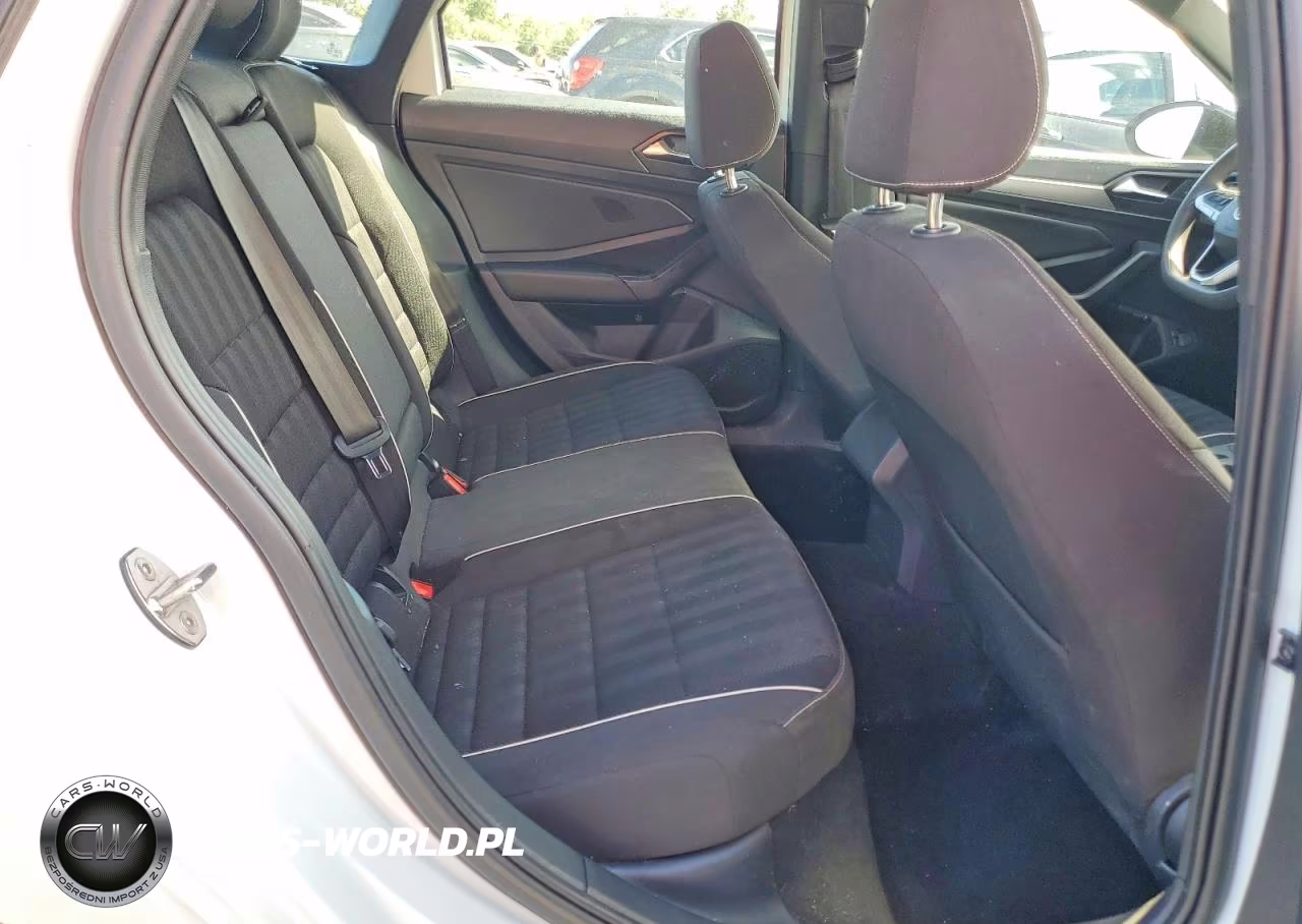 2023 Volkswagen Jetta Sport VIN:3VWAM7BU0PM014258 - 10