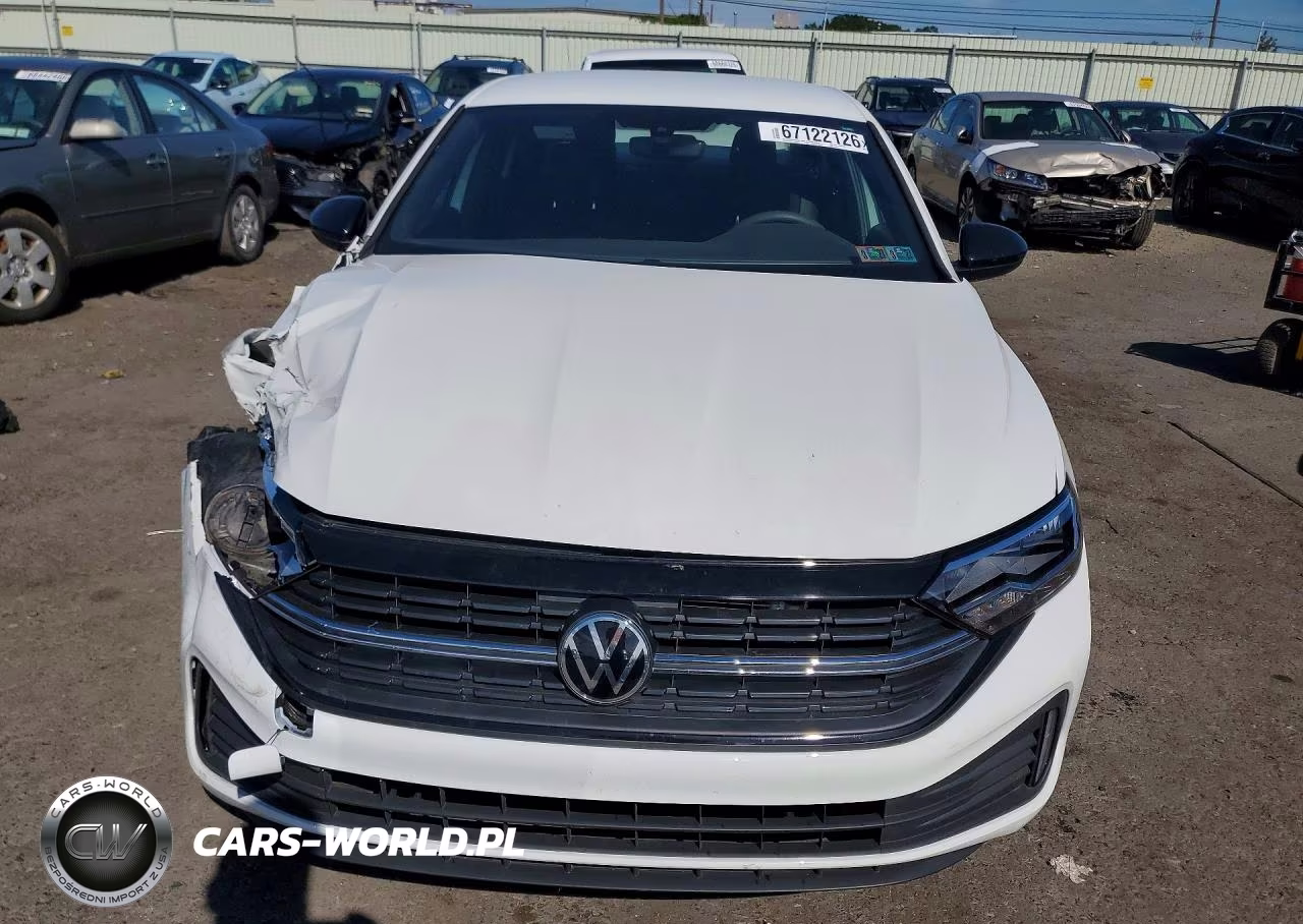 2023 Volkswagen Jetta Sport VIN:3VWAM7BU0PM014258 - 5