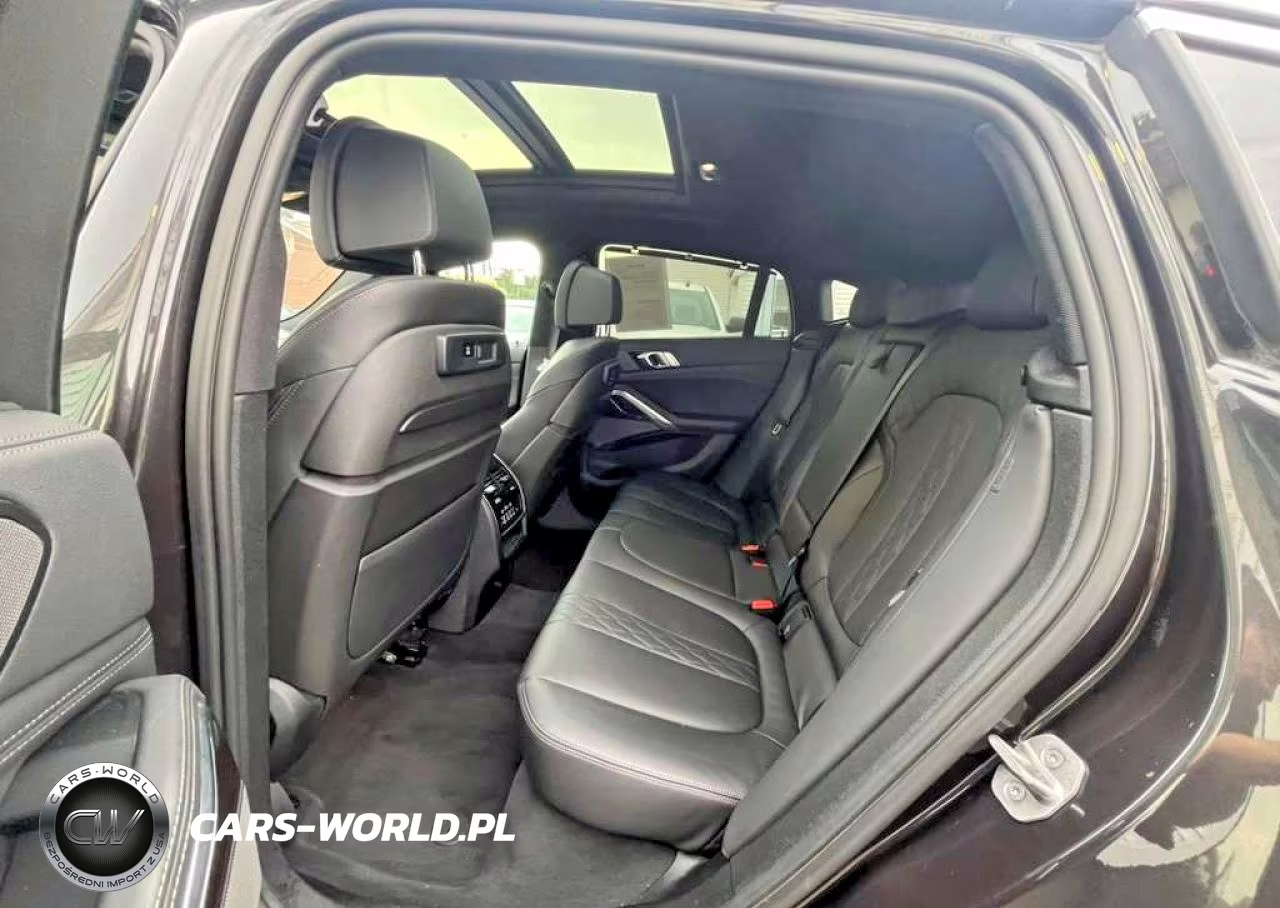 2023 BMW X6 xDrive40I VIN:5UXCY6C01P9N50333 - 10