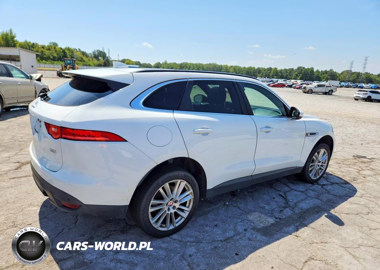 2017 Jaguar F-Pace Prestige VIN:SADCK2BV8HA088866 - 3