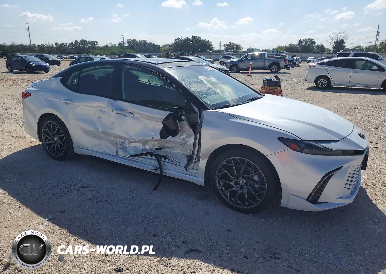 2026 Toyota Camry Xse VIN:4T1DAACK0TU299810 - 4