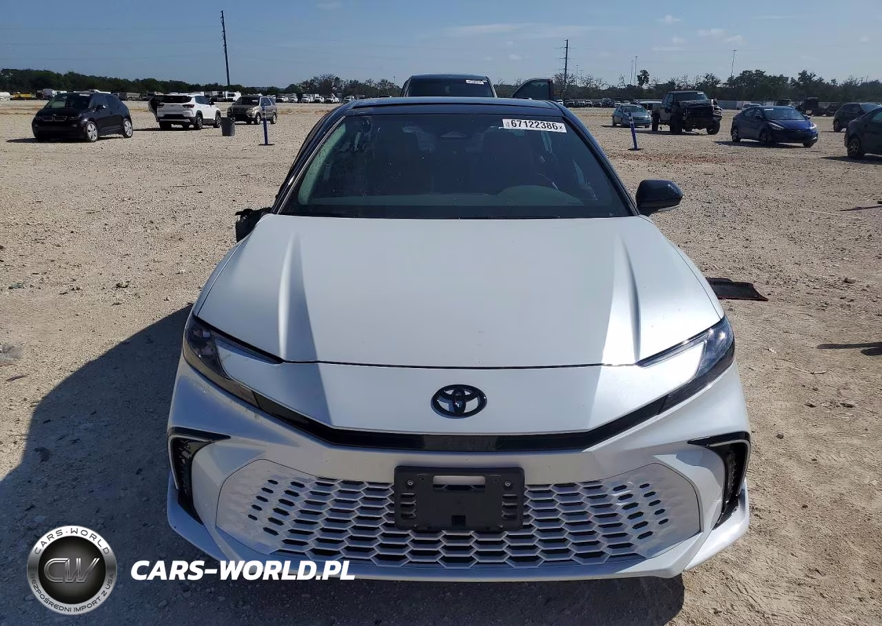 2026 Toyota Camry Xse VIN:4T1DAACK0TU299810 - 5