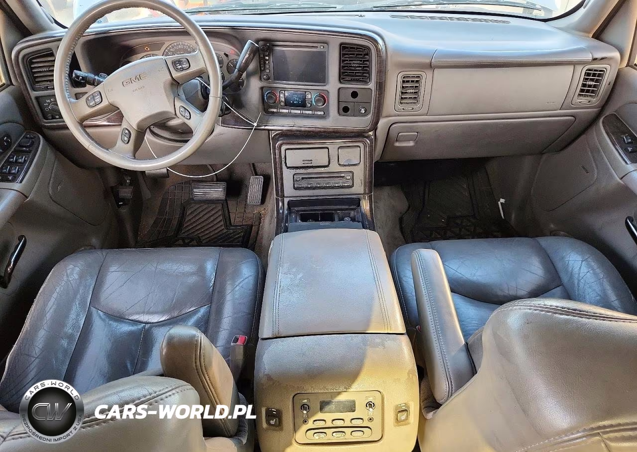 2005 GMC Yukon Denali VIN:1GKEK63U55J117452 - 8