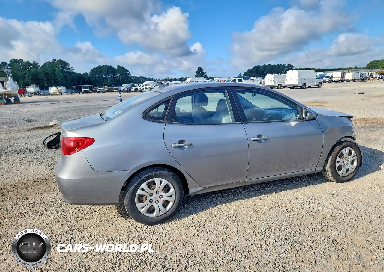 2010 Hyundai Elantra Gls VIN:KMHDU4AD6AU185157 - 3