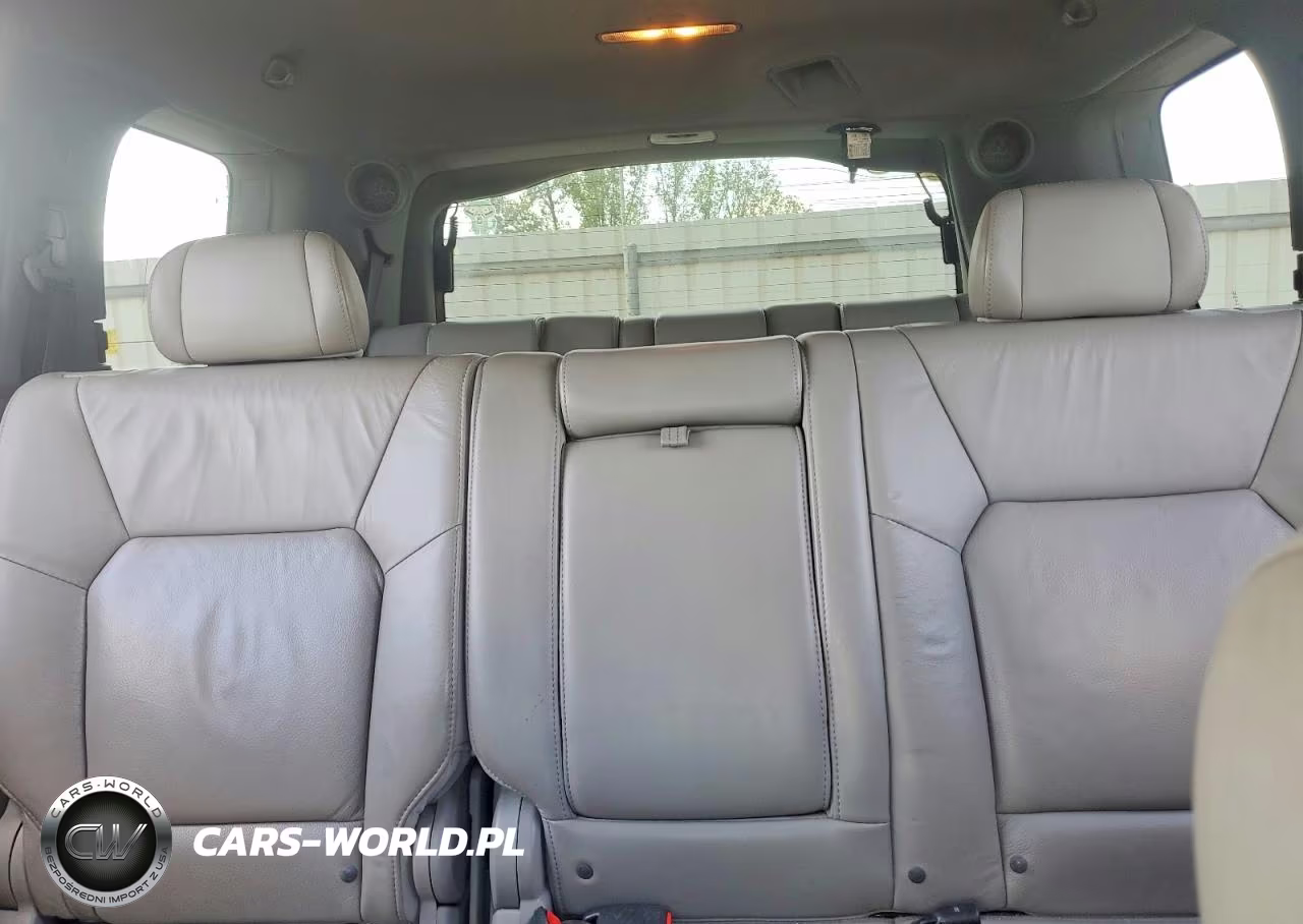 2009 Honda Pilot Touring VIN:5FNYF48989B043981 - 10