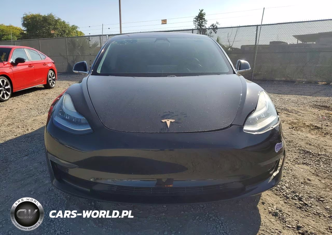 2018 Tesla Model 3 VIN:5YJ3E1EA6JF109135 - 5