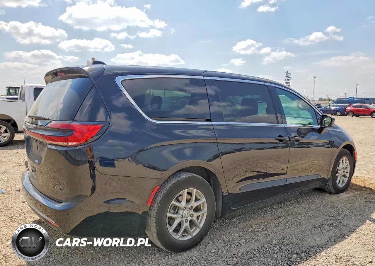 2025 Chrysler Pacifica Select VIN:2C4RC1BG1SR580365 - 3