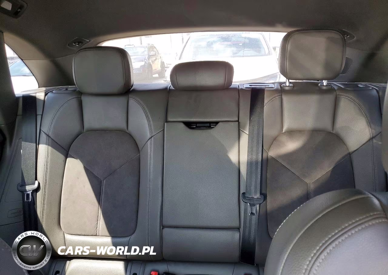 2021 Porsche Macan VIN:WP1AA2A51MLB00330 - 10