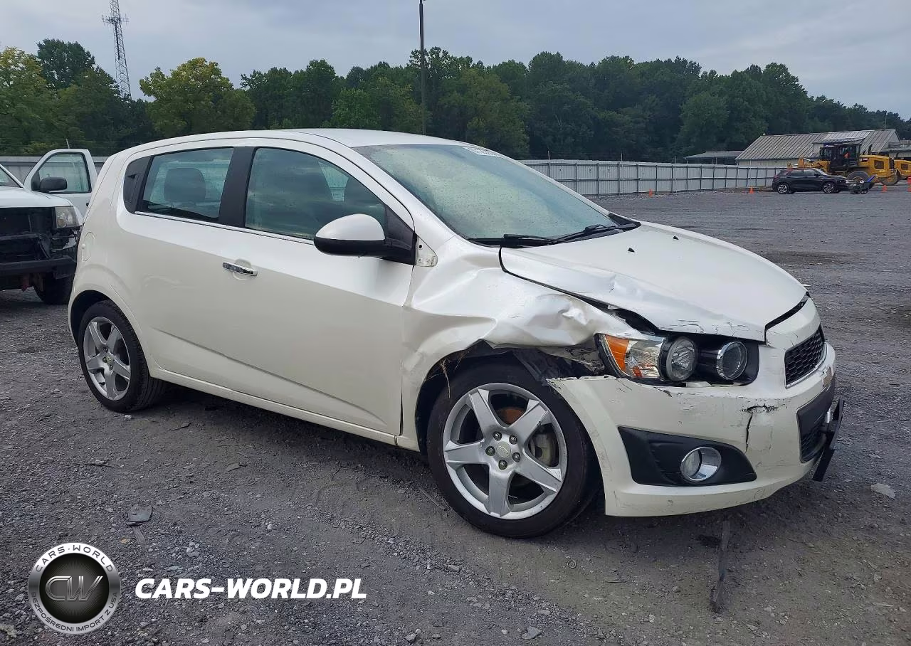 2015 Chevrolet Sonic Ltz VIN:1G1JE6SB3F4185095 - 4