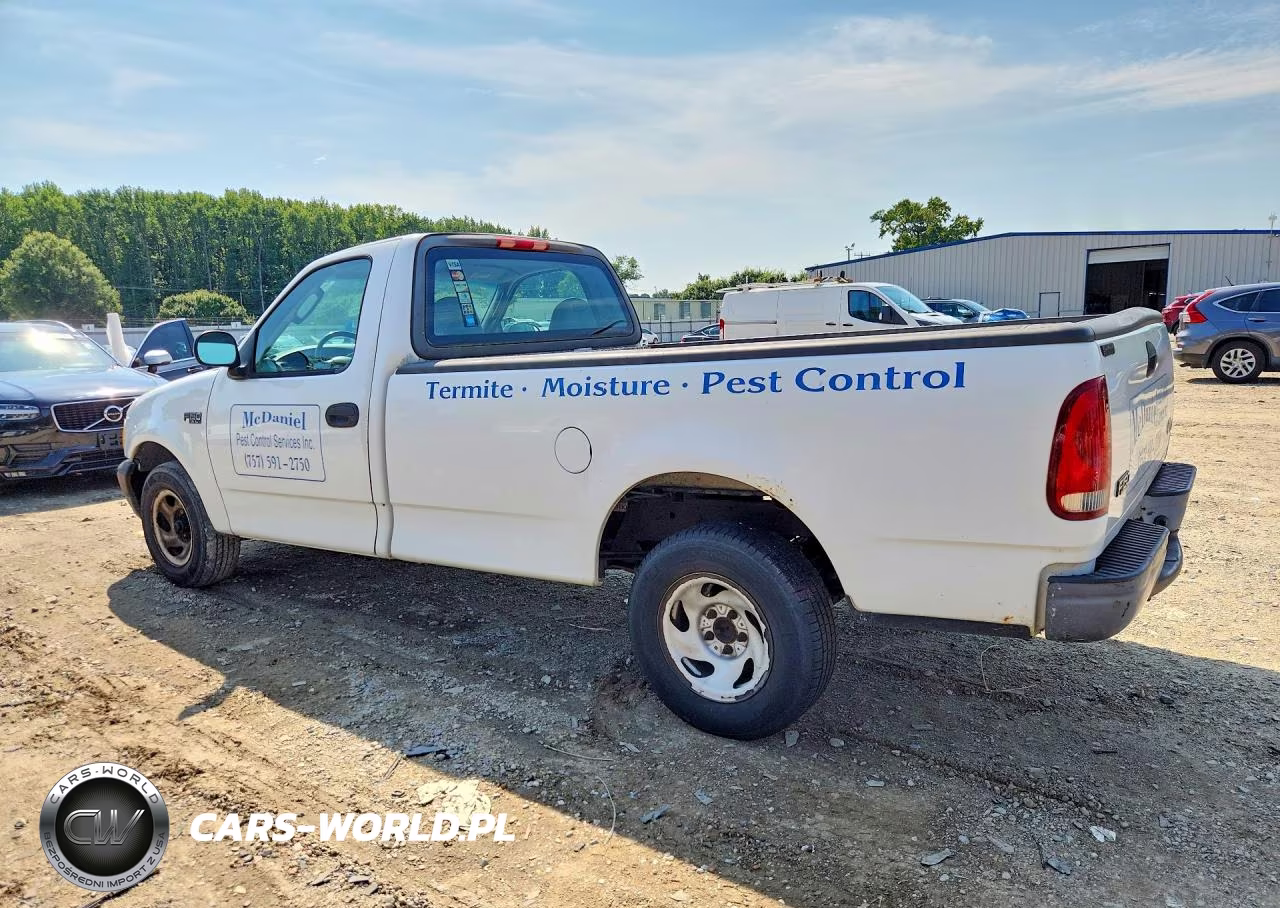 2003 Ford F150 VIN:1FTRF17233NB08266 - 2