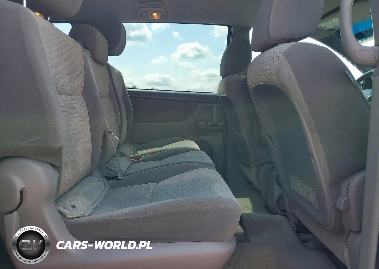 2010 Toyota Sienna Le 8-Passenger VIN:5TDKK4CC6AS294132 - 11