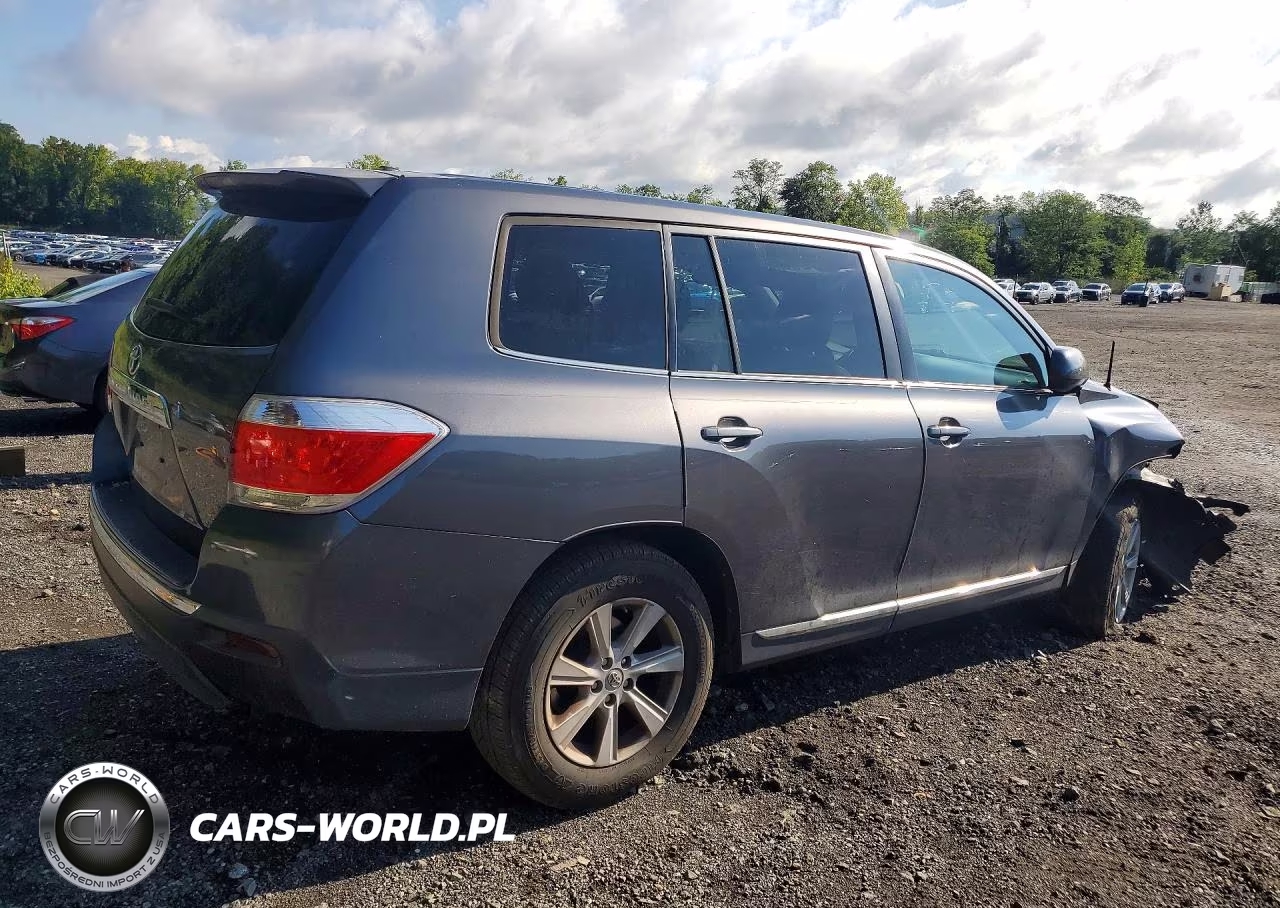 2012 Toyota Highlander Base VIN:5TDZK3EH4CS079112 - 3