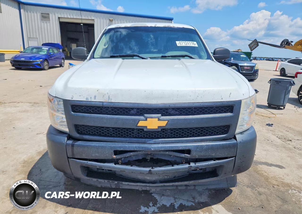 2013 Chevrolet Silverado C1500 VIN:1GCRCPEA5DZ345132 - 5