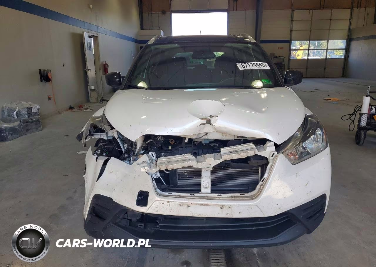 2019 Nissan Kicks Sv VIN:3N1CP5CU9KL504074 - 5