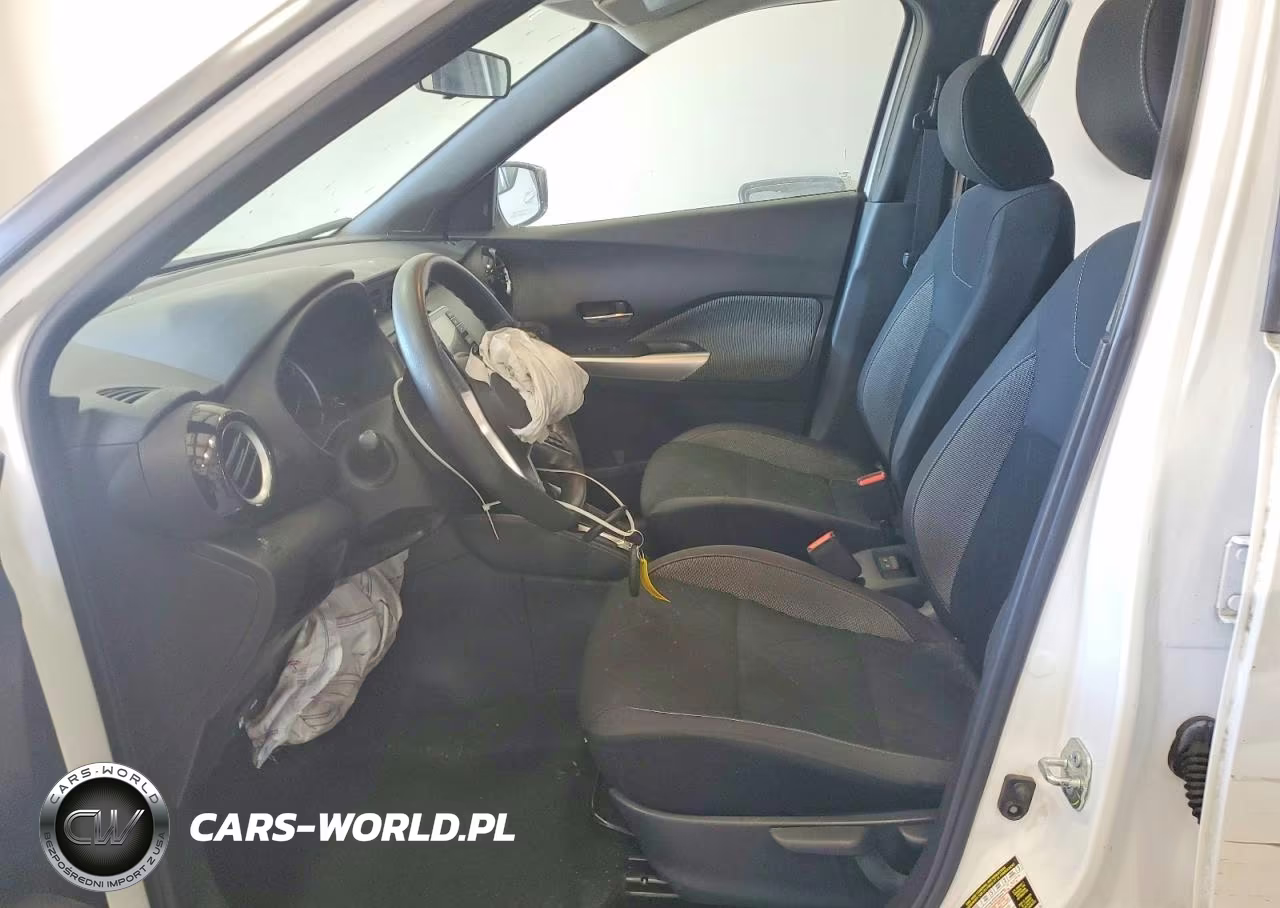 2019 Nissan Kicks Sv VIN:3N1CP5CU9KL504074 - 7