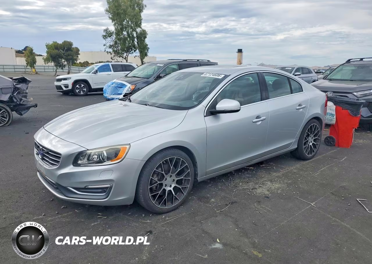 2015 Volvo S60 Platinum