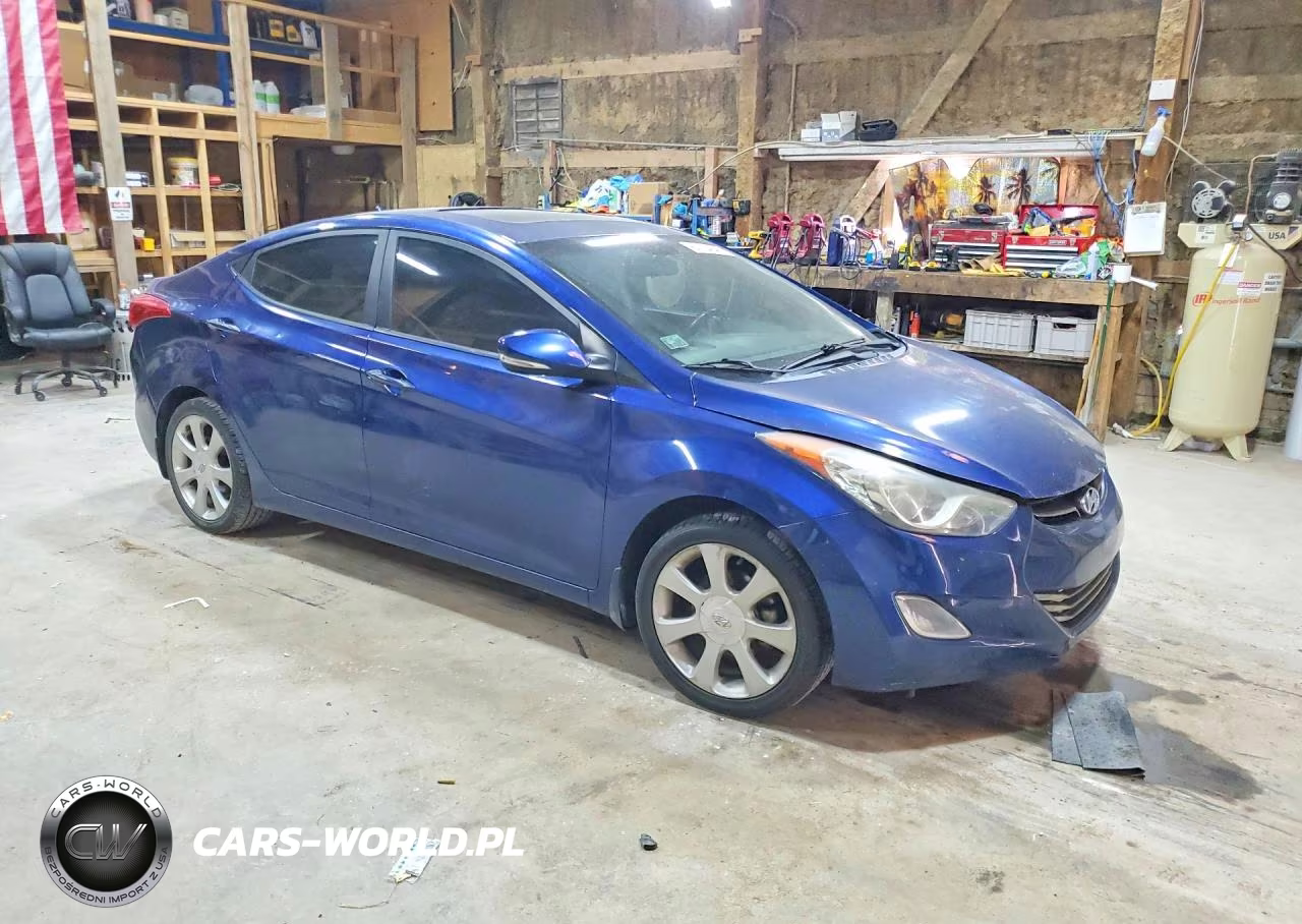 2013 Hyundai Elantra Limited VIN:KMHDH4AE1DU527325 - 4