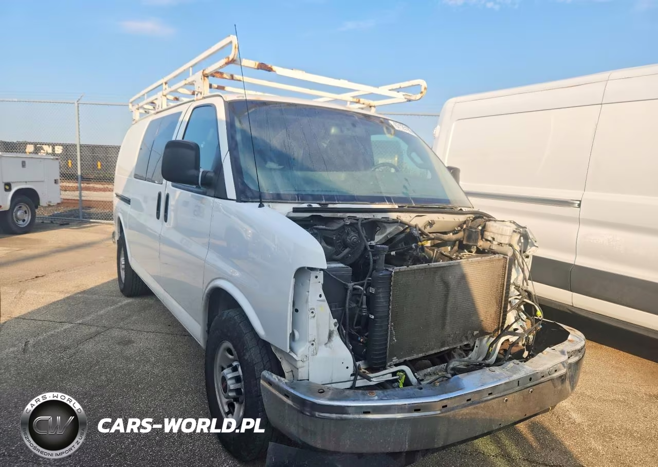 2018 GMC Savana G2500 VIN:1GTW7AFGXJ1902554 - 4