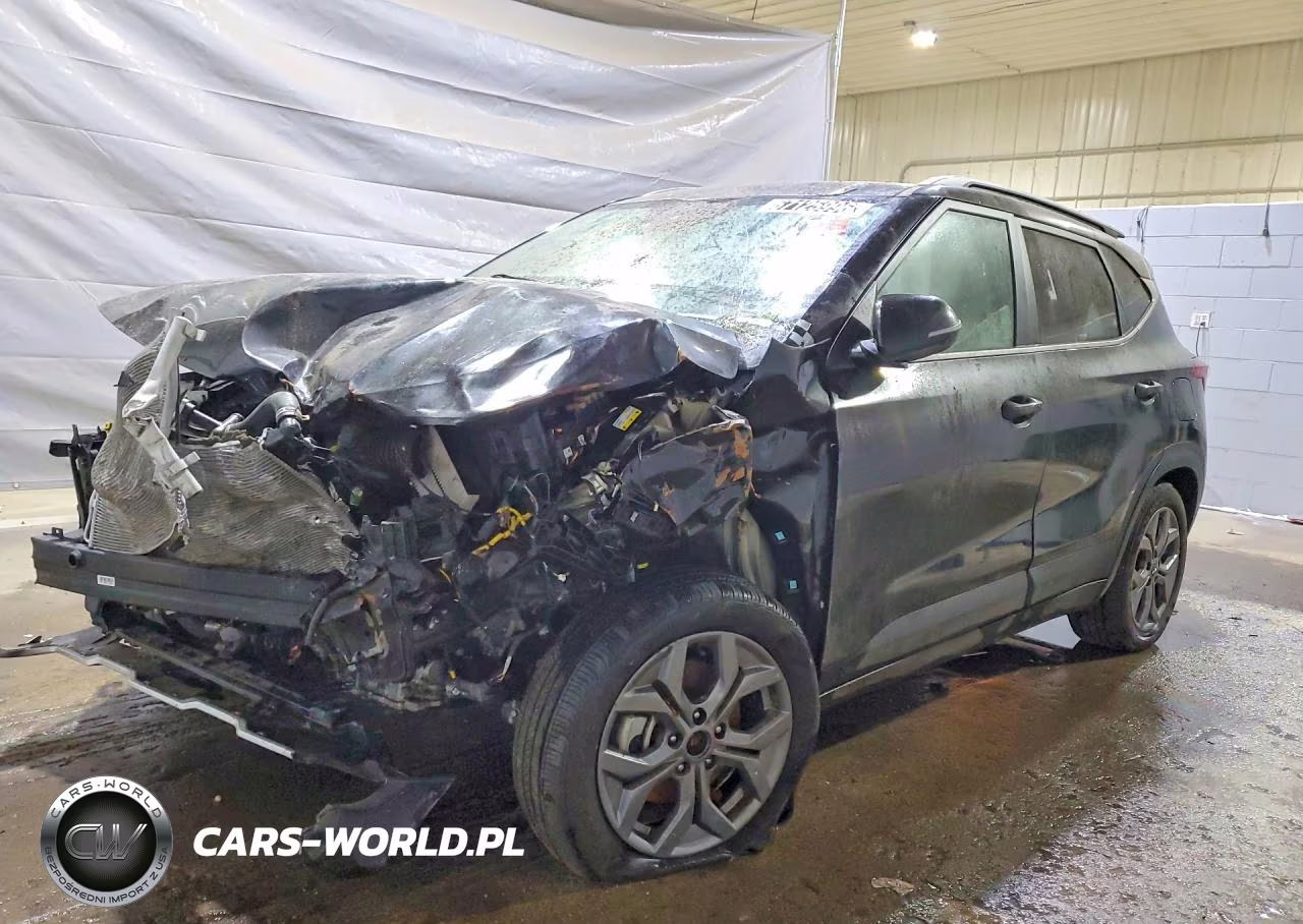 2024 Kia Seltos S VIN:KNDEUCAA1R7640869 - 1