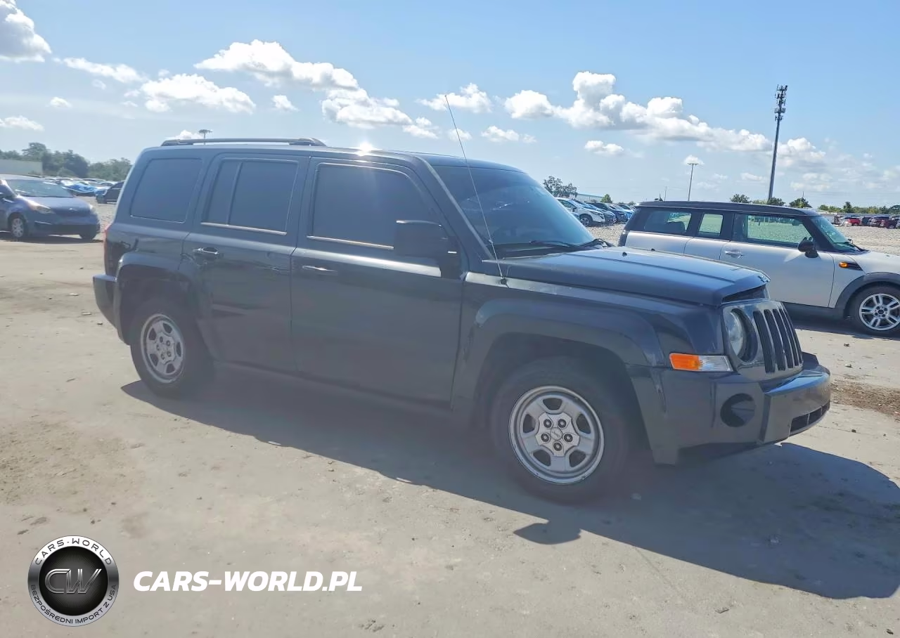 2010 Jeep Patriot Sport VIN:1J4NT2GB3AD660120 - 4