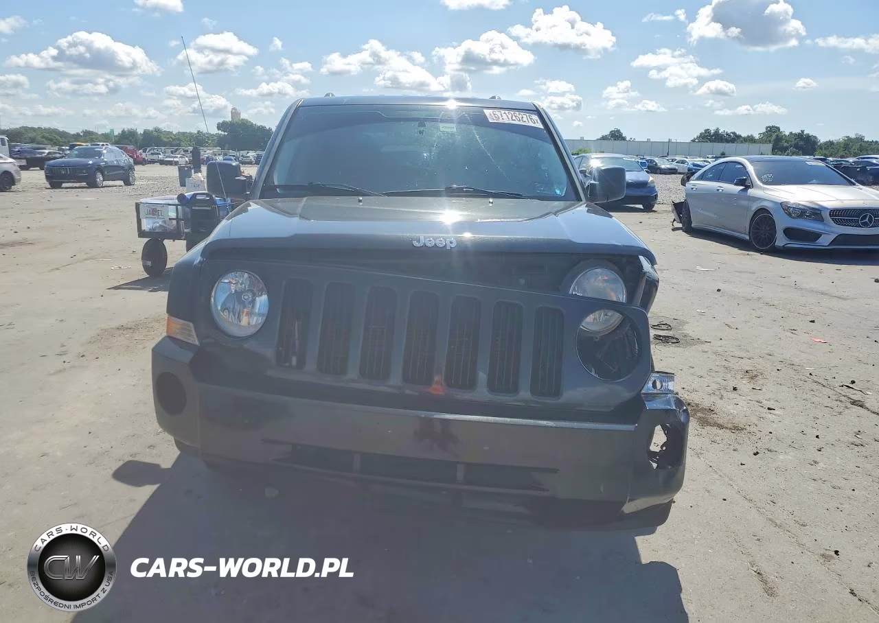 2010 Jeep Patriot Sport VIN:1J4NT2GB3AD660120 - 5