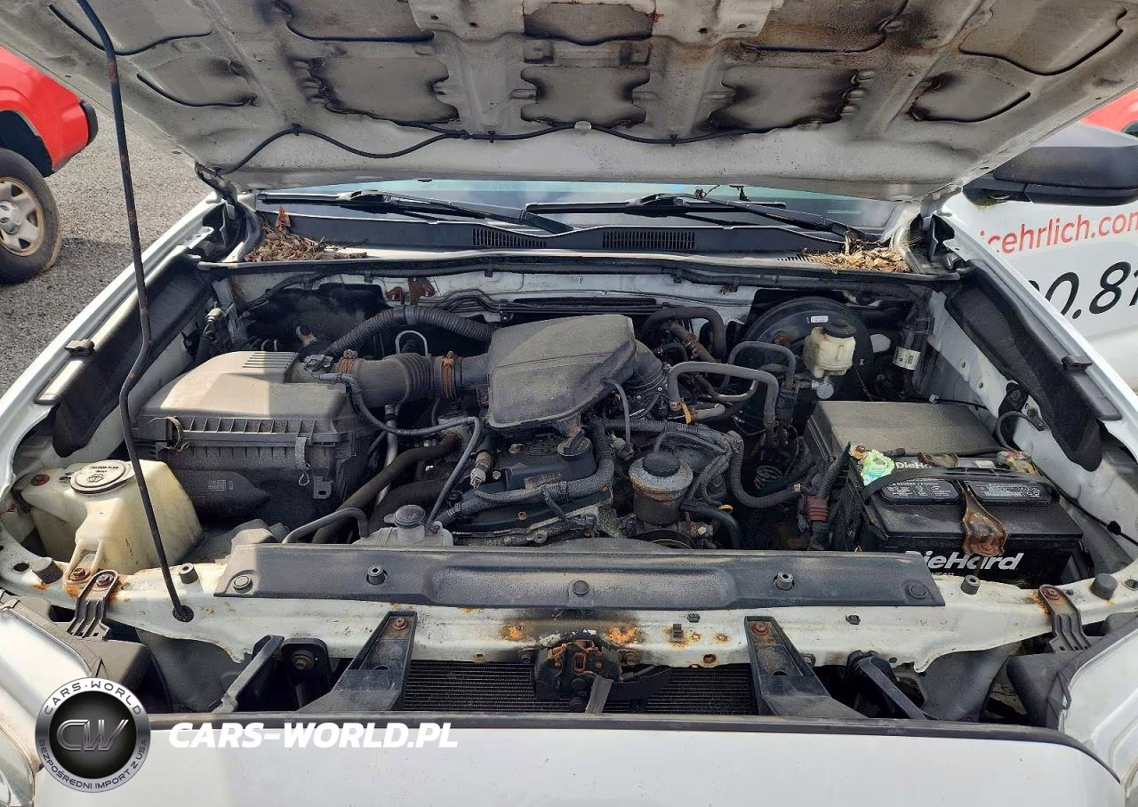 2016 Toyota Tacoma Sr VIN:5TFRX5GN1GX064115 - 11