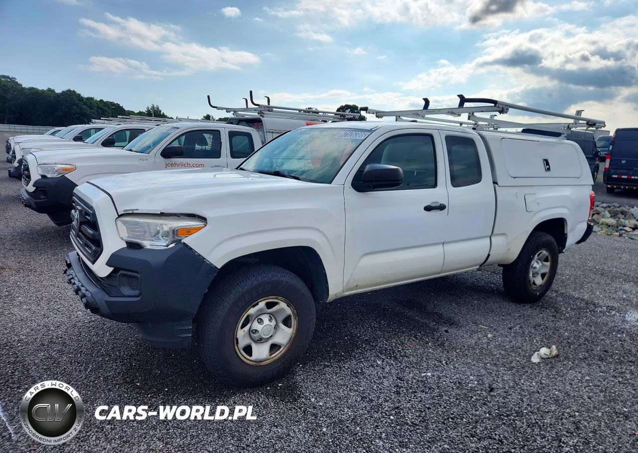 2017 Toyota Tacoma Sr