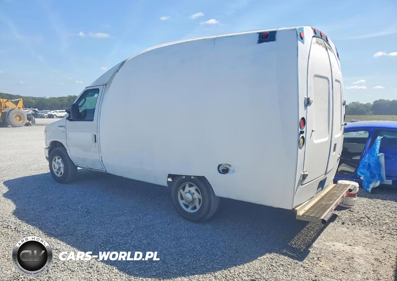 2013 Ford Econoline E350 Super Duty Cutaway Van VIN:1FDWE3FL1DDA70194 - 2
