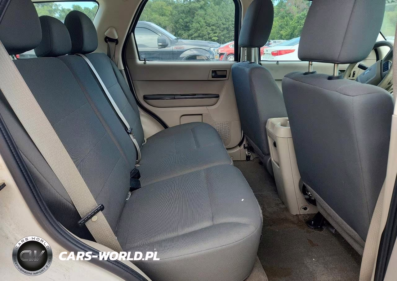 2010 Ford Escape Xls VIN:1FMCU9C77AKD04538 - 11