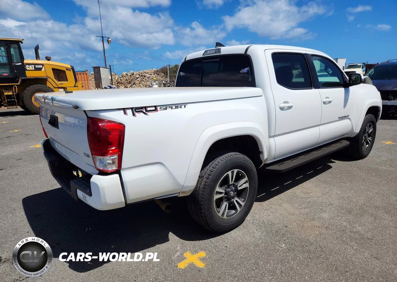 2017 Toyota Tacoma Sr5 V6 VIN:3TMAZ5CN7HM040390 - 3
