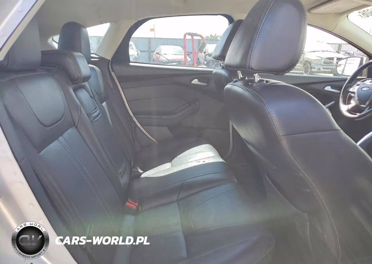 2013 Ford Focus Se VIN:1FADP3K2XDL253902 - 10