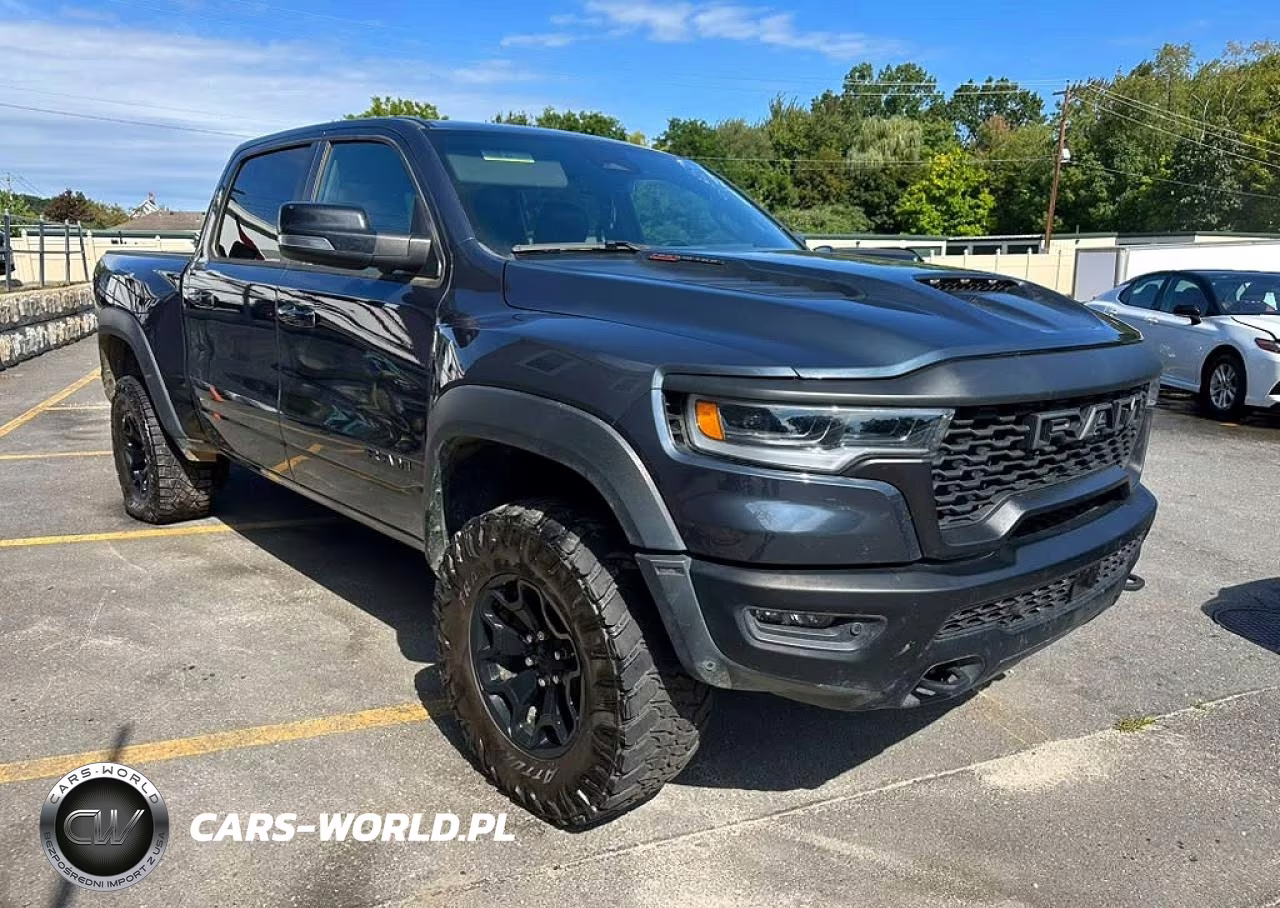 2025 Ram 1500 Rho VIN:1C6SRFUP2SN709096 - 4