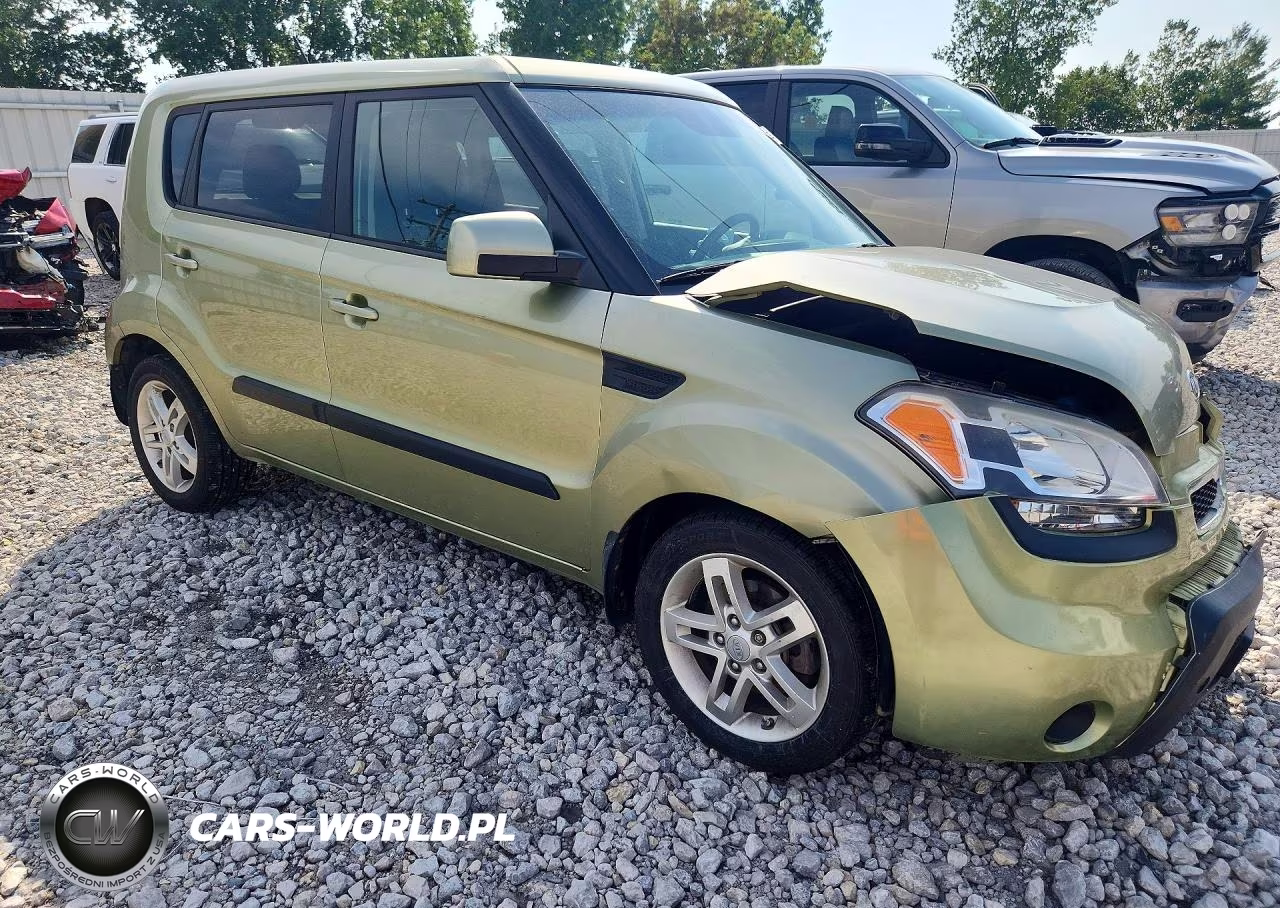 2011 Kia Soul + VIN:KNDJT2A26B7226691 - 4