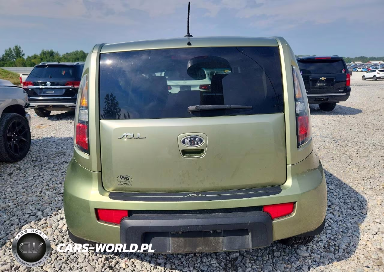 2011 Kia Soul + VIN:KNDJT2A26B7226691 - 6