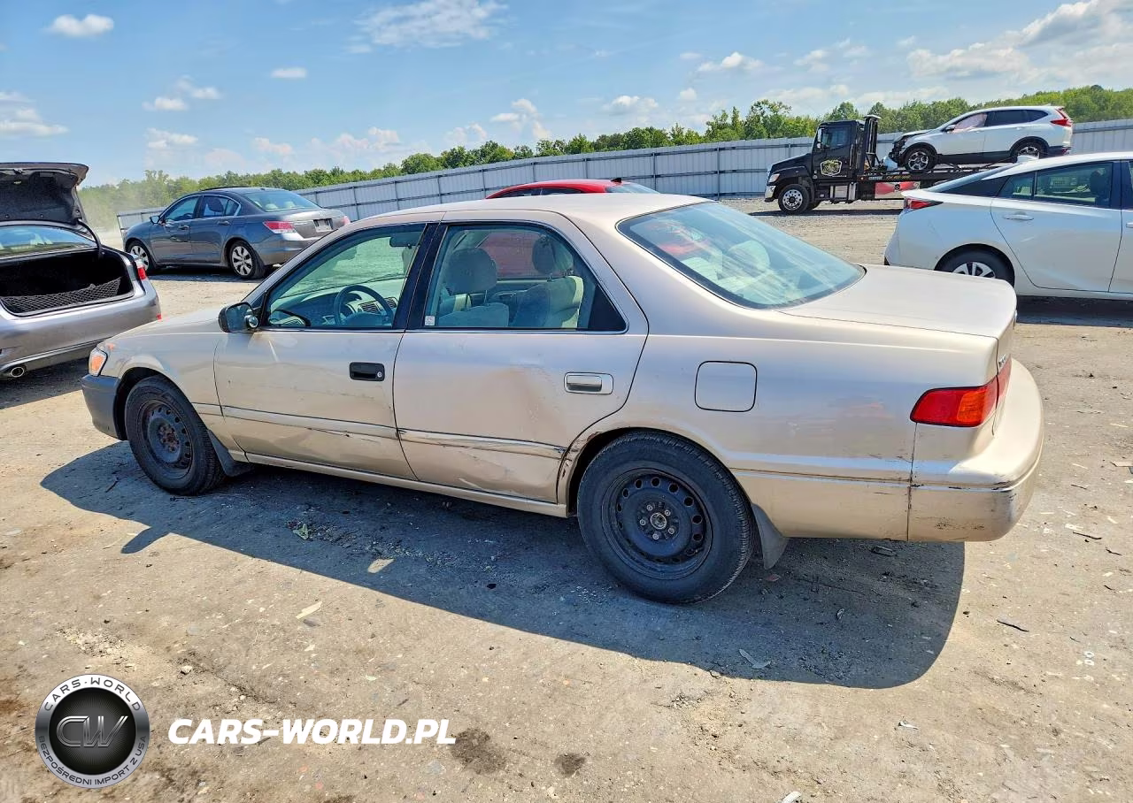 2001 Toyota Camry Le VIN:4T1BG22K21U077490 - 2