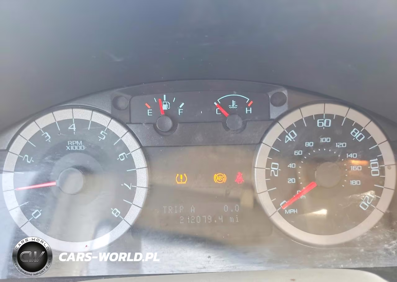 2010 Ford Escape Xlt VIN:1FMCU0DG3AKC63304 - 9