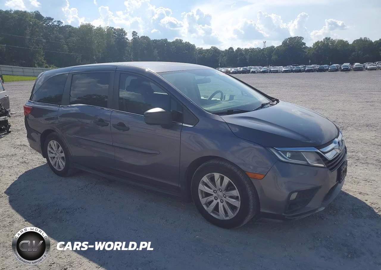 2018 Honda Odyssey Lx VIN:5FNRL6H28JB086720 - 4