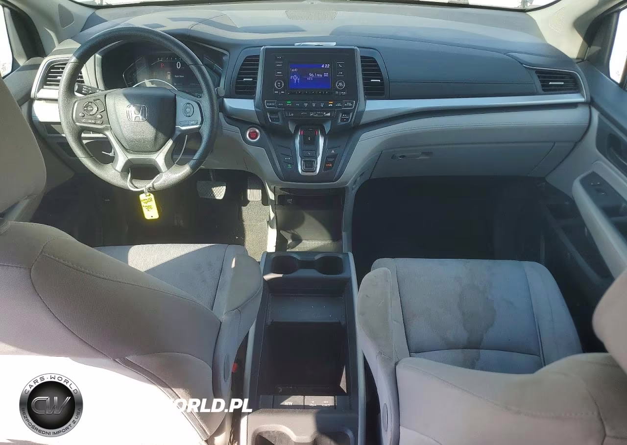 2018 Honda Odyssey Lx VIN:5FNRL6H28JB086720 - 8