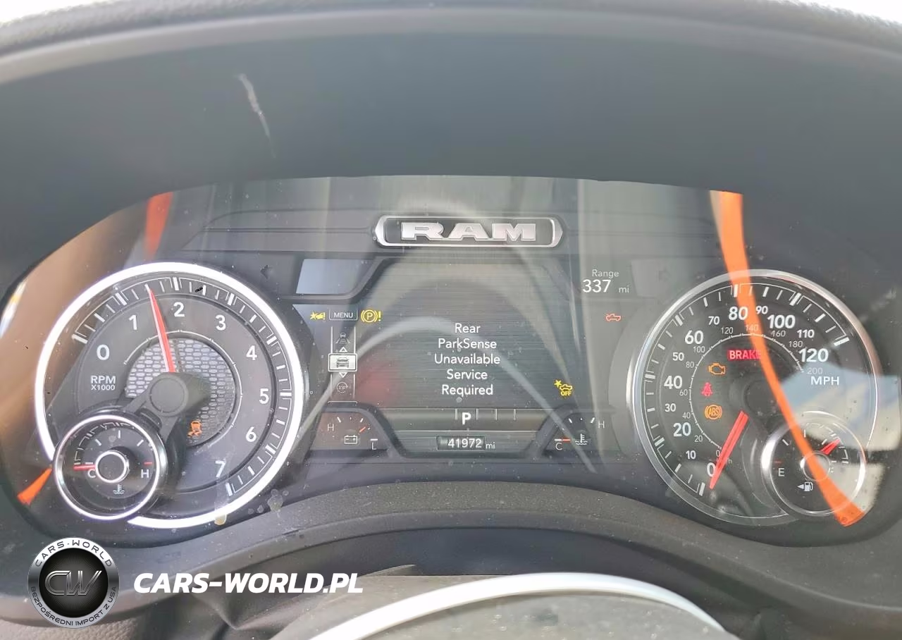 2025 Ram 1500 Laramie VIN:1C6SRFJP0SN537137 - 9