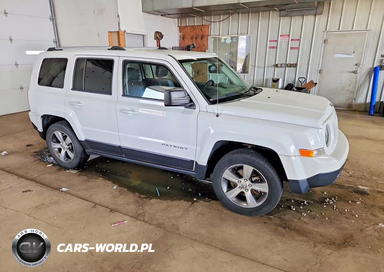 2016 Jeep Patriot Latitude VIN:1C4NJRFB9GD692701 - 4