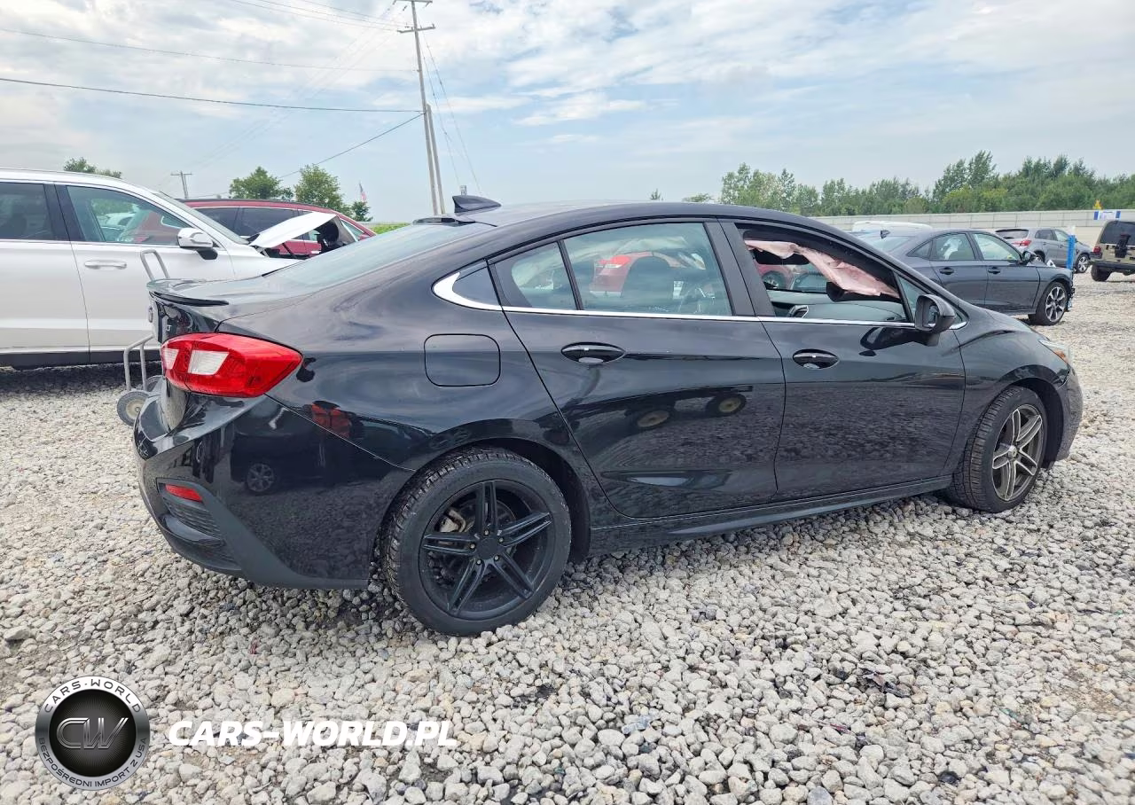 2017 Chevrolet Cruze Lt VIN:1G1BE5SM9H7135268 - 3